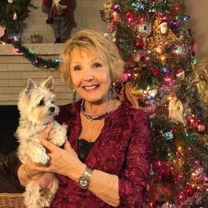 Meet your Posher, Eva